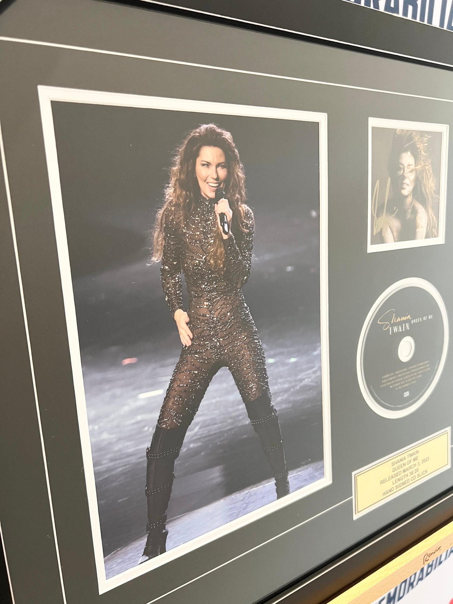 Shania Twain Signed Autographed Queen of Me CD RARE with COA