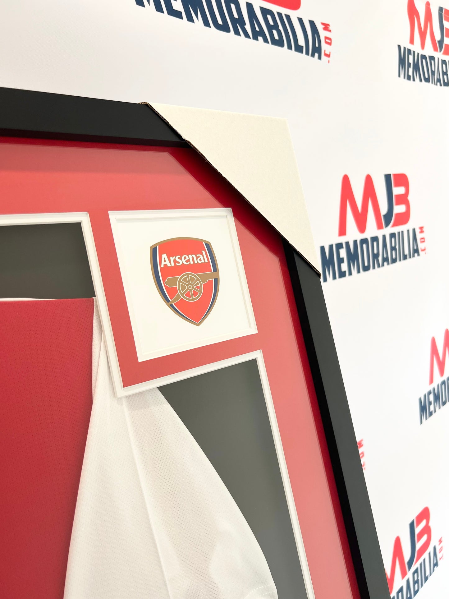 William Saliba Signed Arsenal FC Jersey Framed with Beckett COA