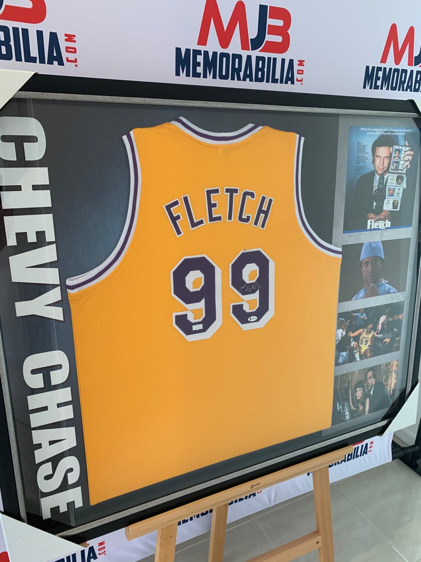 Chevy Chase Signed Authentic La Lakers Fletch Jersey (Beckett COA)