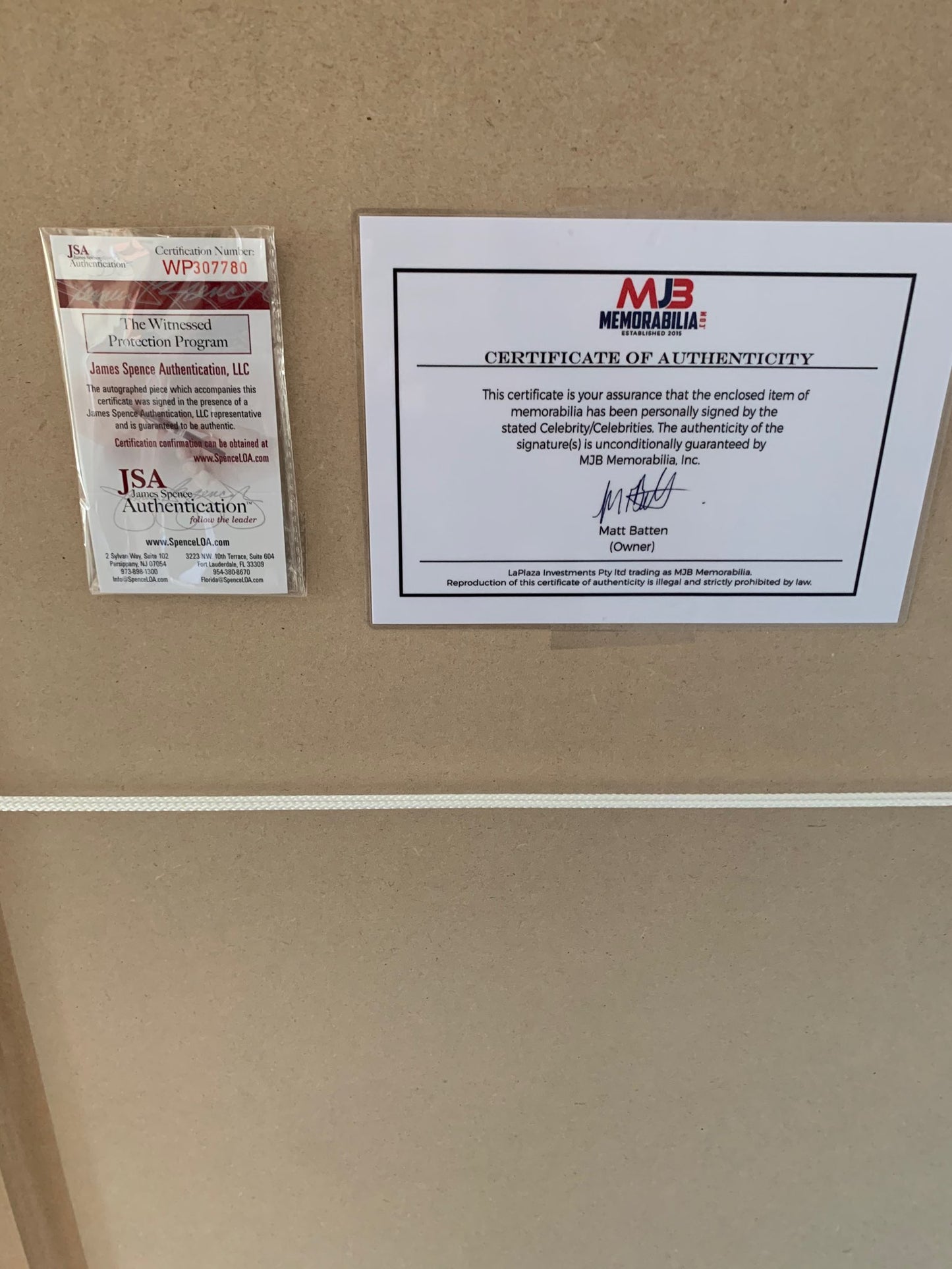 Shaq Signed LA Lakers Jersey Framed with JSA Authentication with Photos