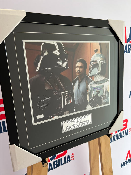 An Unforgettable Purchase: Authentic Star Wars Memorabilia Makes Its Way to a Queensland Superfan