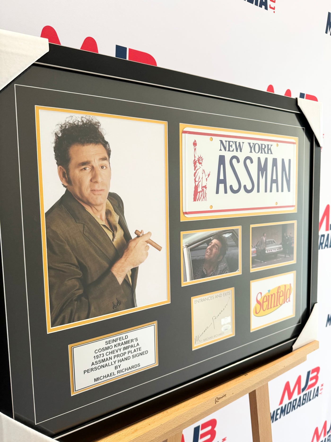 Michael Richards Signed Seinfeld Kramer Assman Numberplate Prop JSA