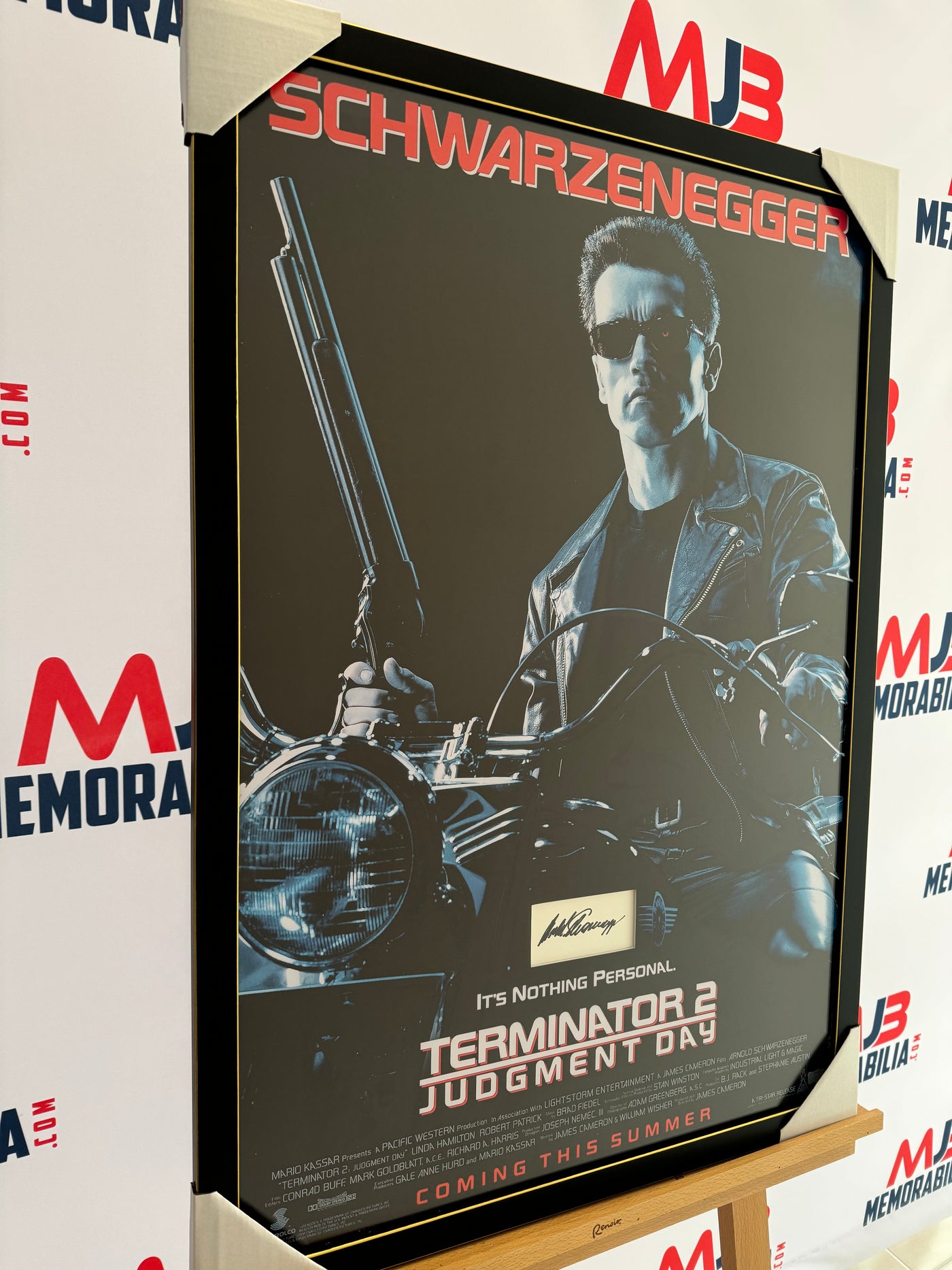 Arnold Schwarzenegger Signed Terminator 2 Judgement Day Movie Poster with COA RARE