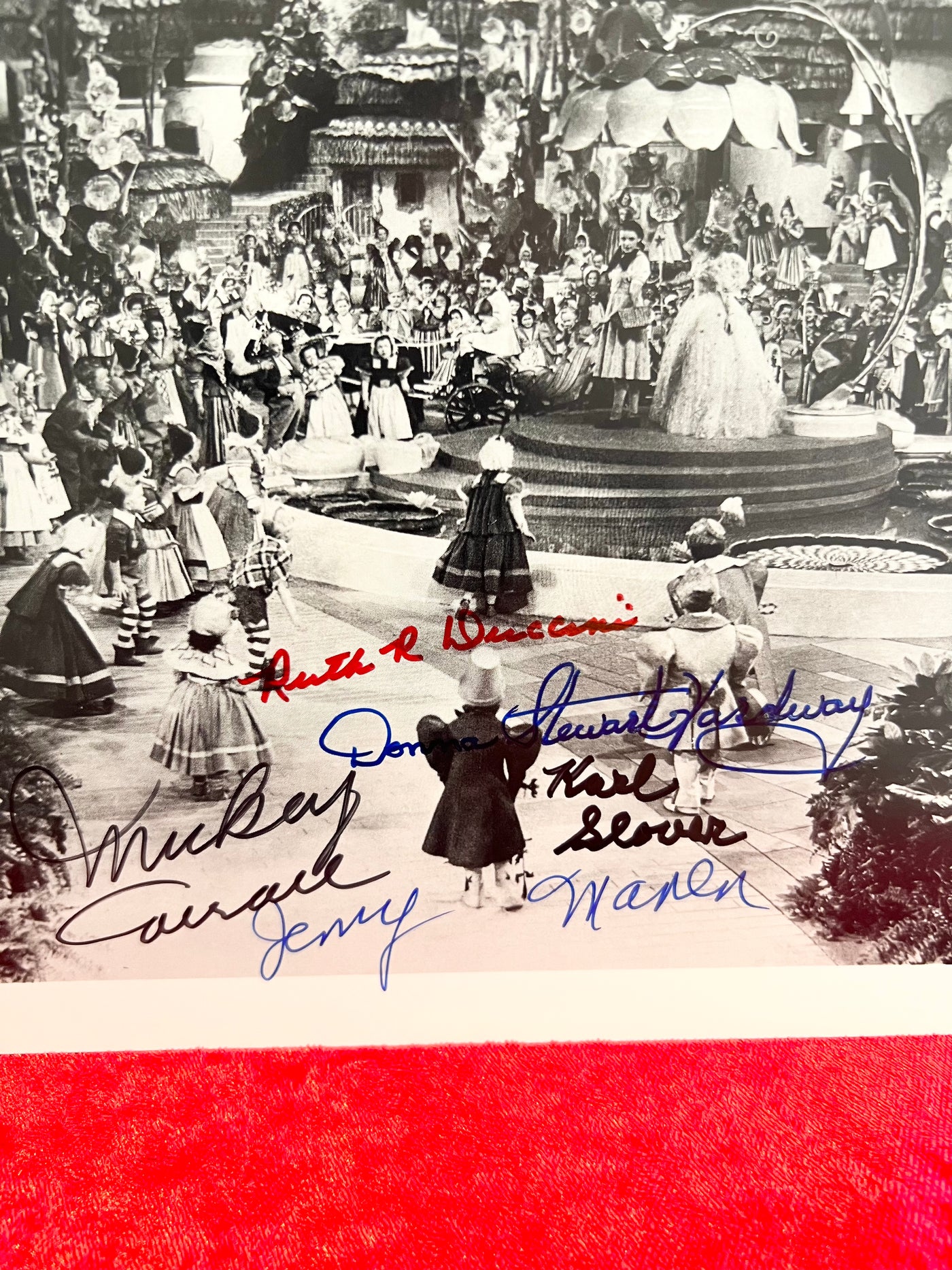 Exclusive Signed Photo Featuring Five Munchkins Wizard of Oz