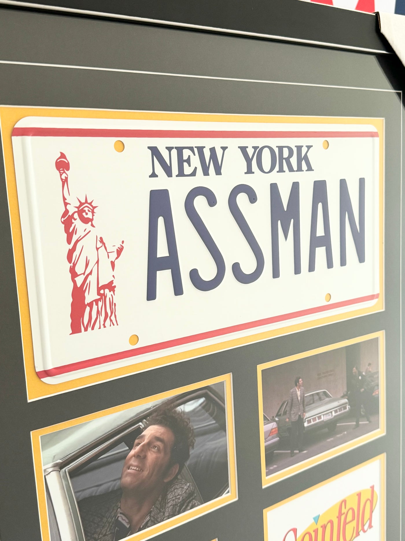 Michael Richards Signed Seinfeld Kramer Assman Numberplate Prop JSA