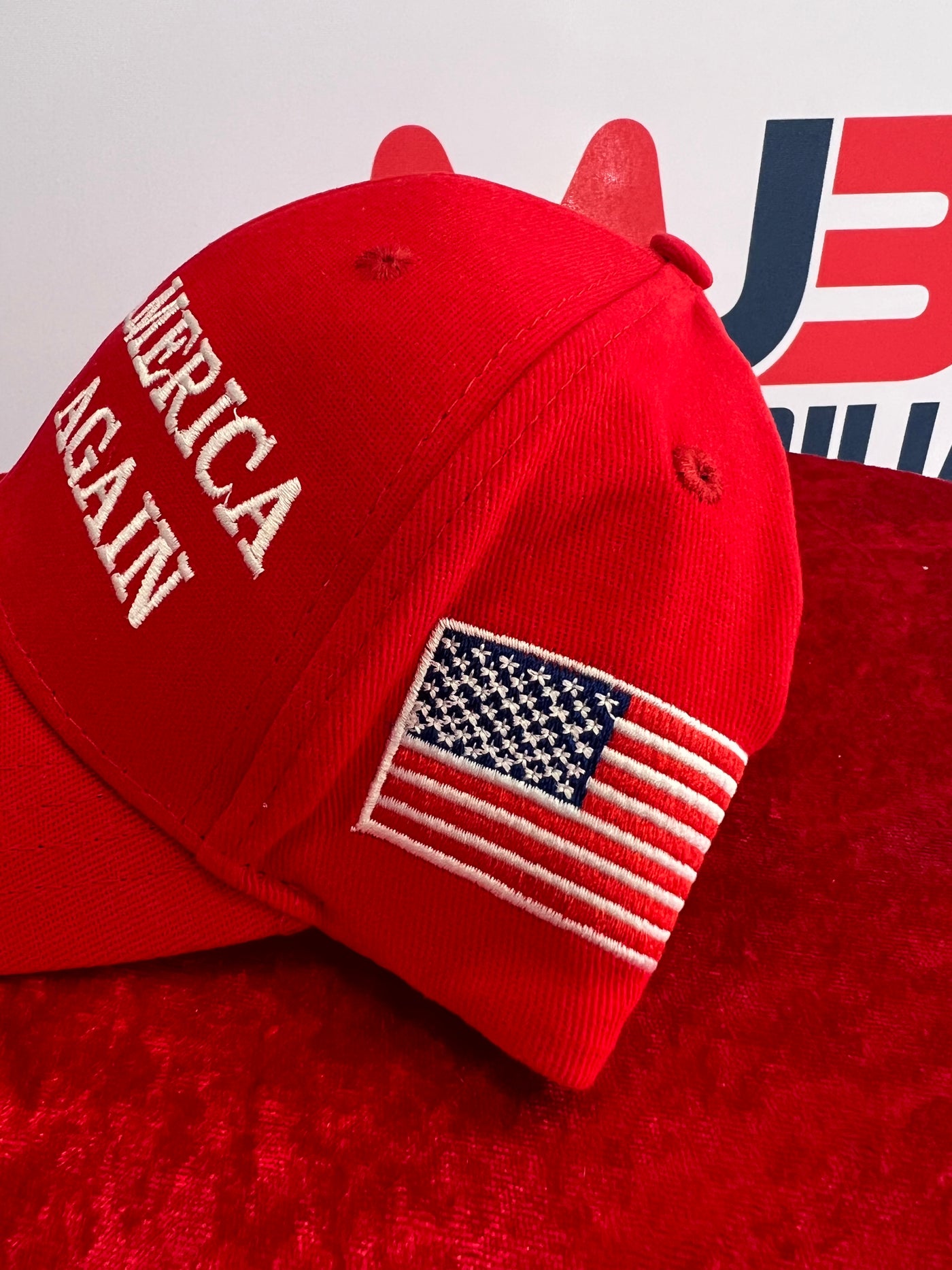 Robert O’Neill signed Donald Trump “Make America Great Again” Hat Inscribed “Never Quit” PSA RARE