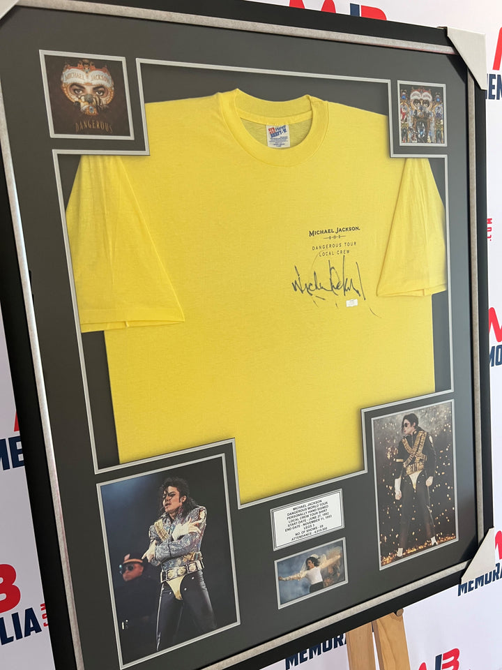ミックティラー　サイン MichaeljacksonSignedShirt1_720