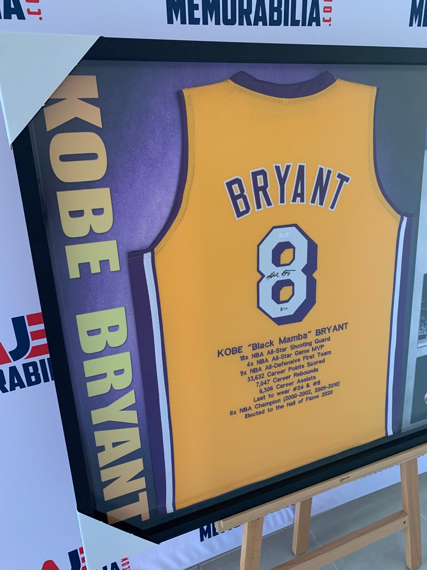 Kobe Bryant Signed La Lakers Jersey with full Beckett COA RARE