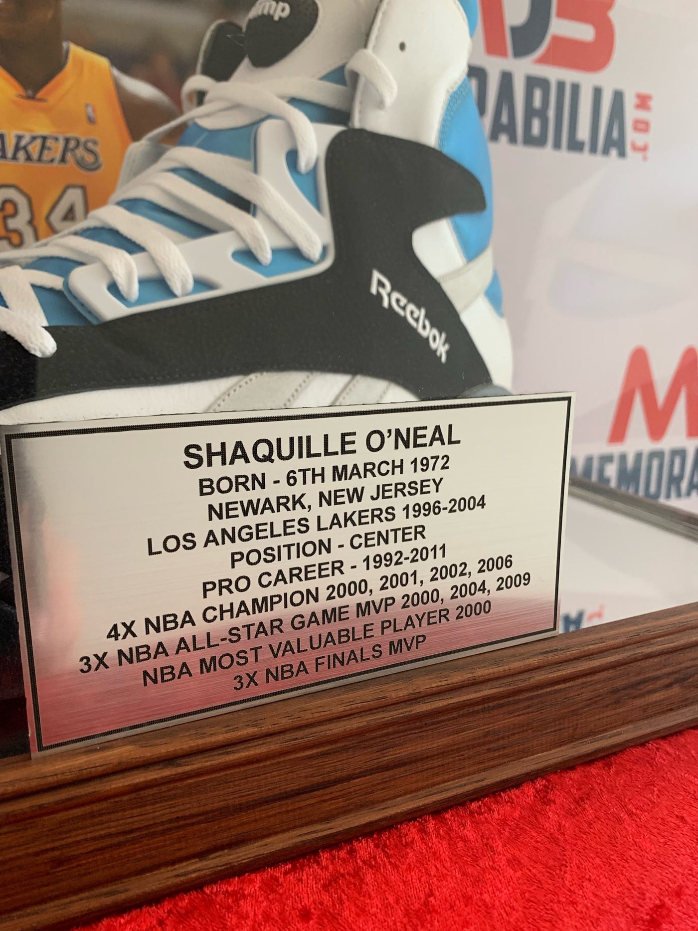 Shaquille O’Neal Signed Authentic Reebok shoe Shaq Fanatics Authentication Size 22